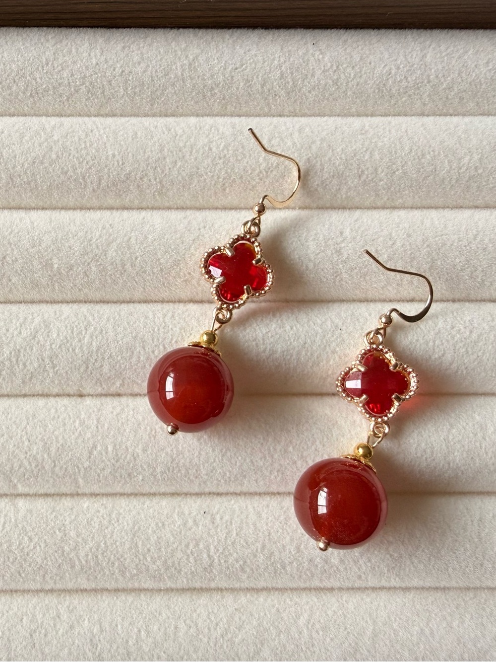 Intricately Crafted Agate Pendant Gold-Tone Hook Earrings, New
